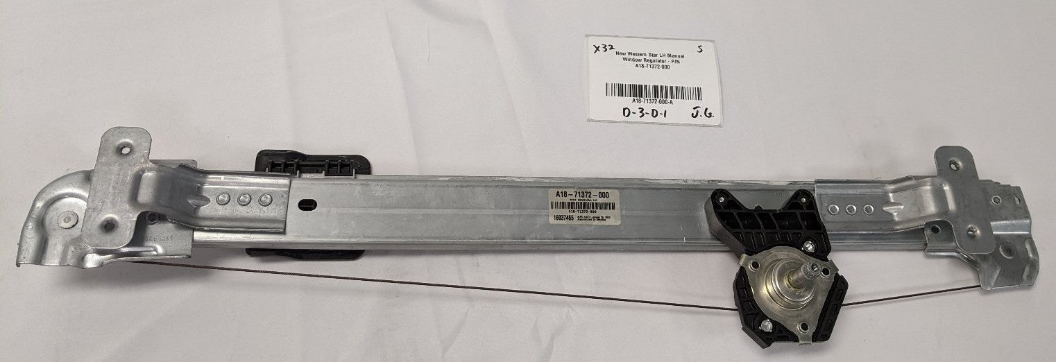 Western Star LH Manual Window Regulator | A18-71372-000