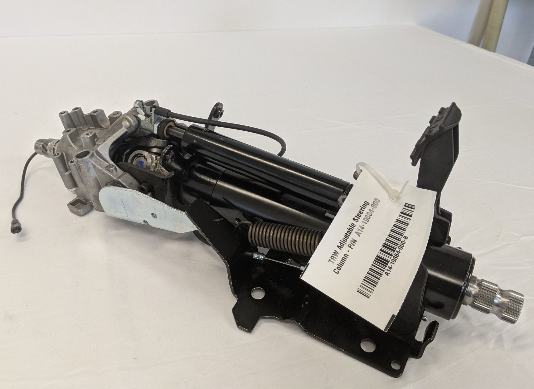 TRW Adjustable Steering Column - P/N  A14-19884-000 (10126804222268)