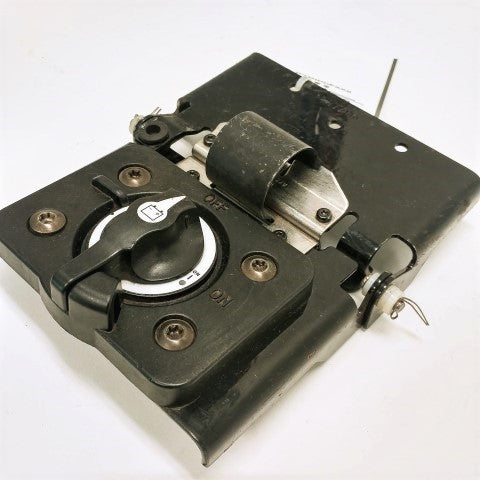 Freightliner Battery Shutoff Switch Bracket w/Cut-Off Switch--P/N  A06-79303-000 (4393836871766)