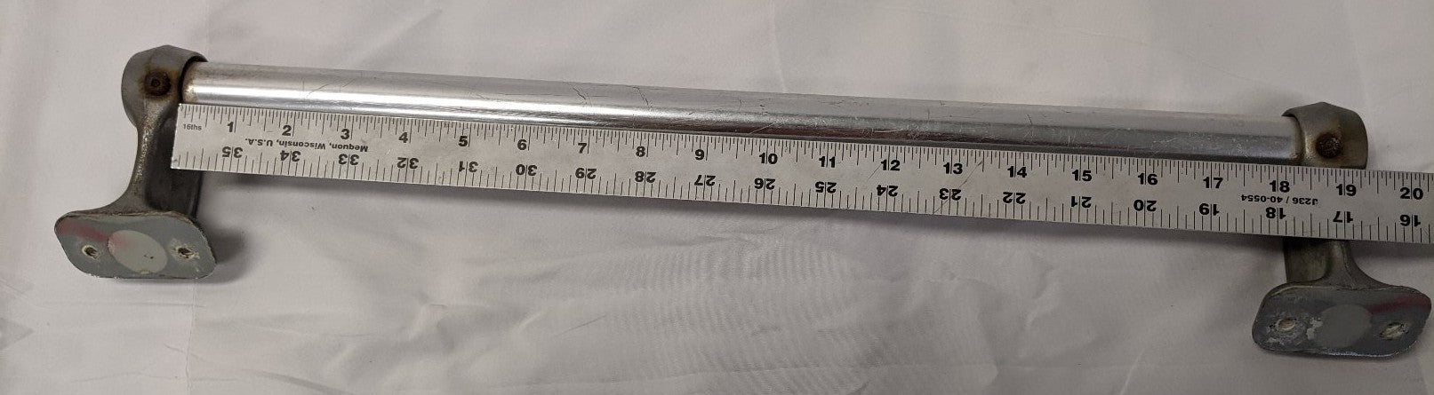 Used Freightliner FLD 22 Inch Grab Handle