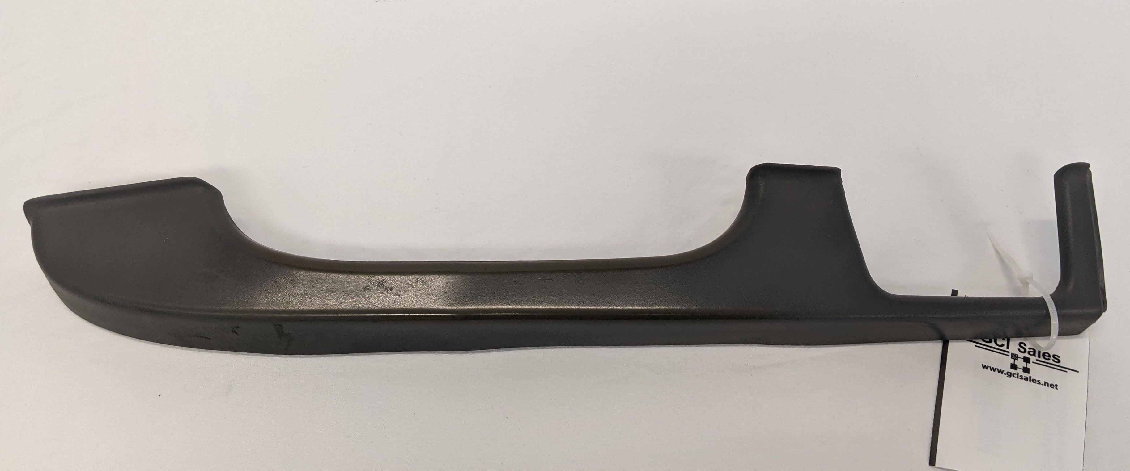 Used Freightliner Columbia, Century LH Cab Door Armrest Handle-P/N A18-33211-000 (10019581624636)