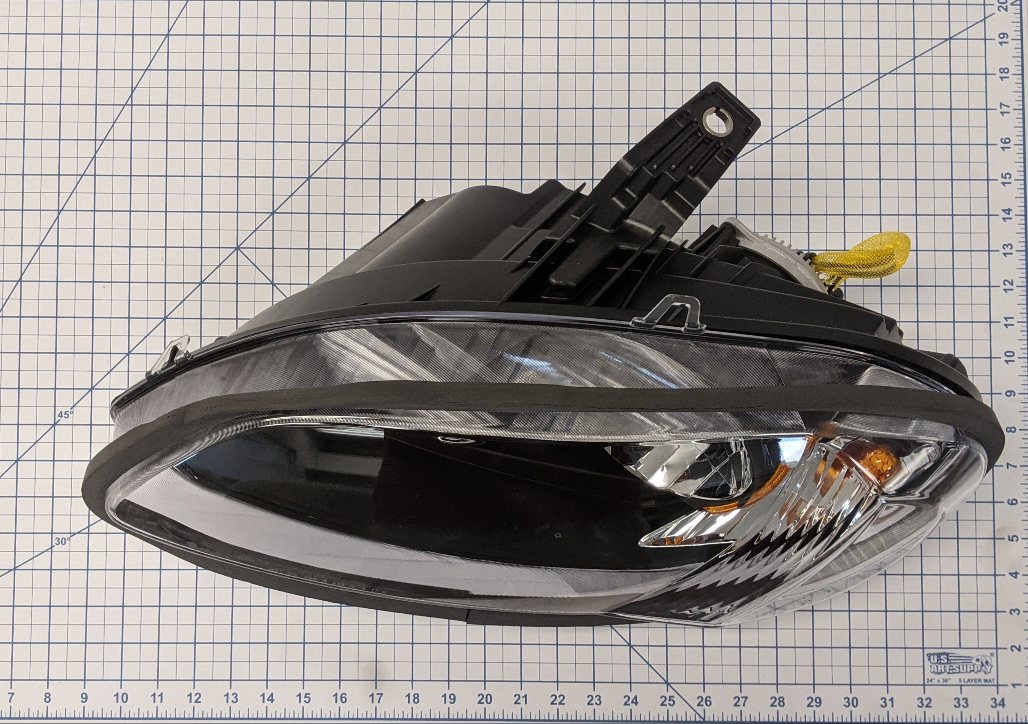Freightliner M2 LH LED Headlight - P/N  A66-05475-002