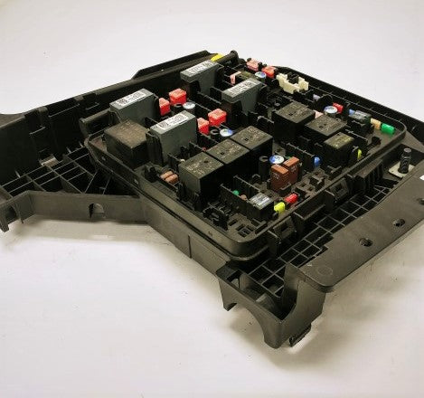 Freightliner Power. Distribution Module VPDM Fuse Panel P/N  A06-90283-000 (4425894559830)