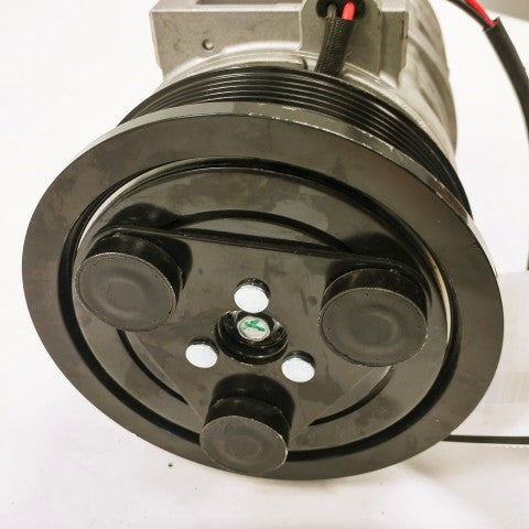 Freightliner M2 A/C Compressor - P/N  22-60951-000 (4506871365718)