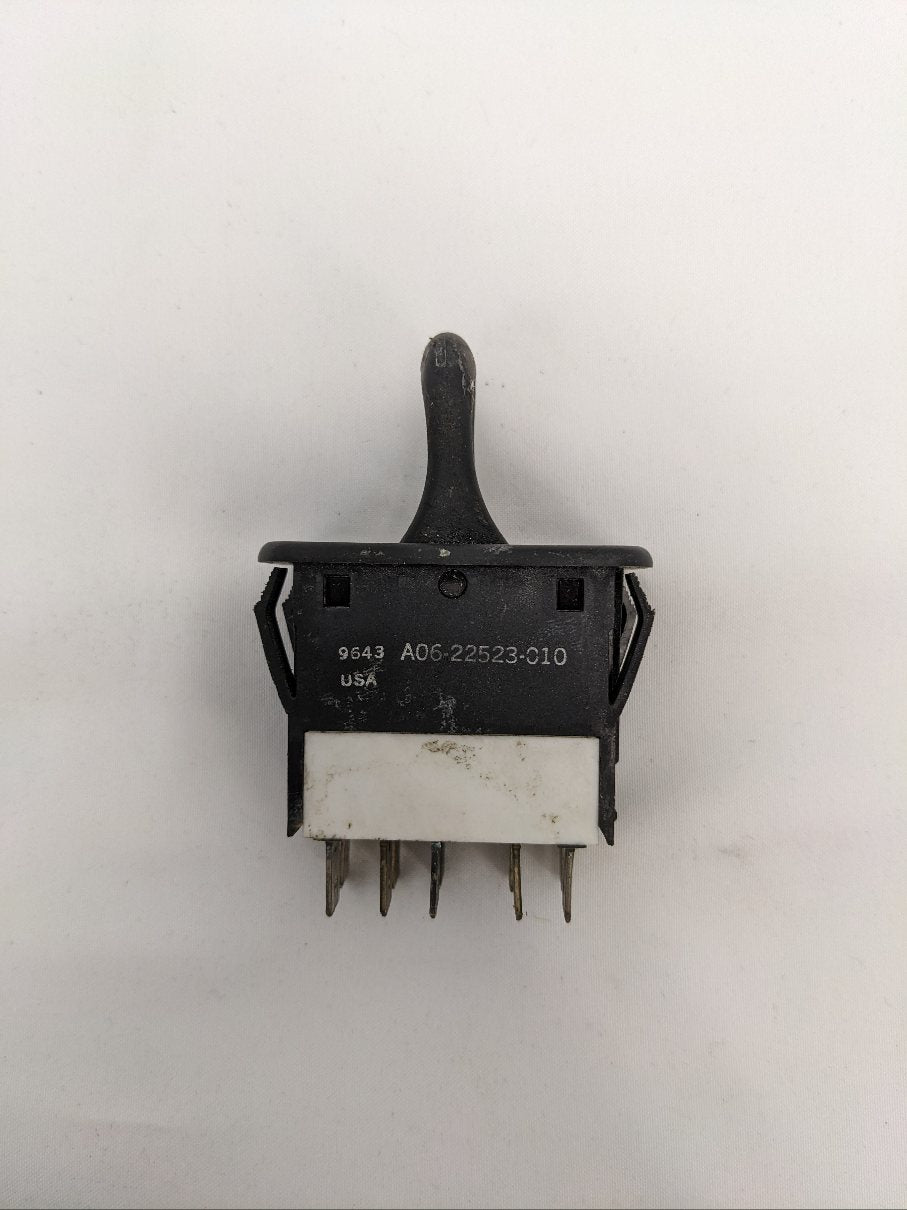 Used Freightliner 10 Pin Headlamp Paddle Switch - P/N A06-22523-010 (10119426703676)