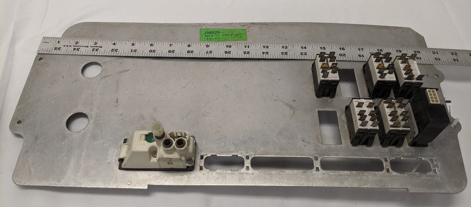 Used Freightliner Columbia Center Instrument Dash Panel  - P/N 22-45867-000