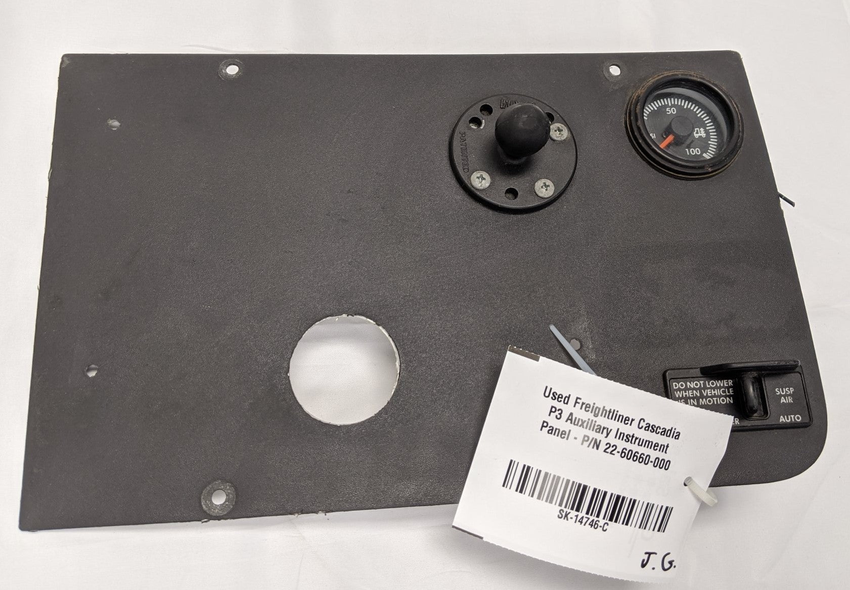 Freightliner Cascadia P3 Auxiliary Instrument Panel - 22-60660-000 (used)