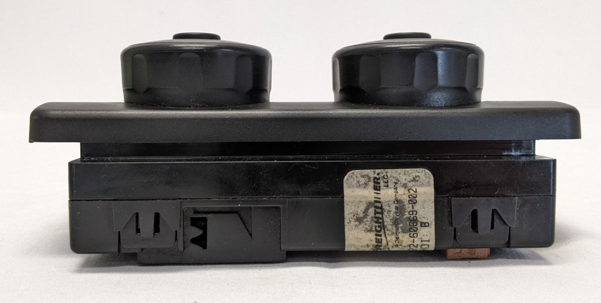 Used Freightliner Cascadia P3 A/C HVAC Sleeper Control Unit -P/N  A22-60669-002