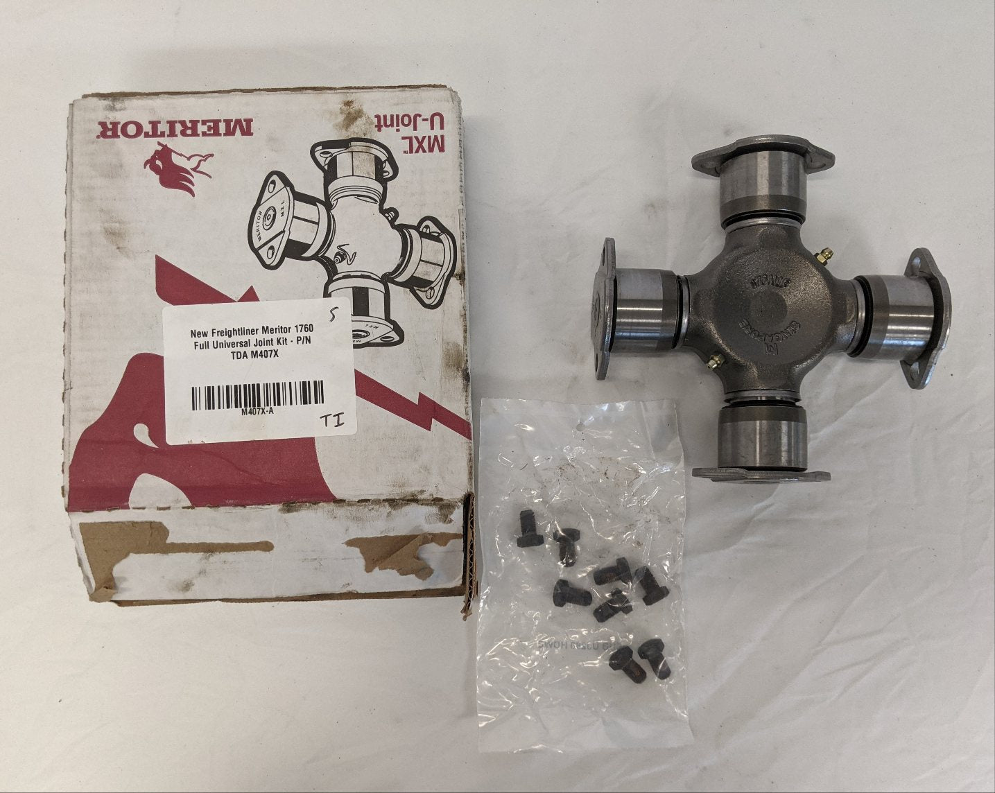 New Freightliner Meritor 1760 Full Universal Joint Kit - P/N  TDA M407X (10163660652860)