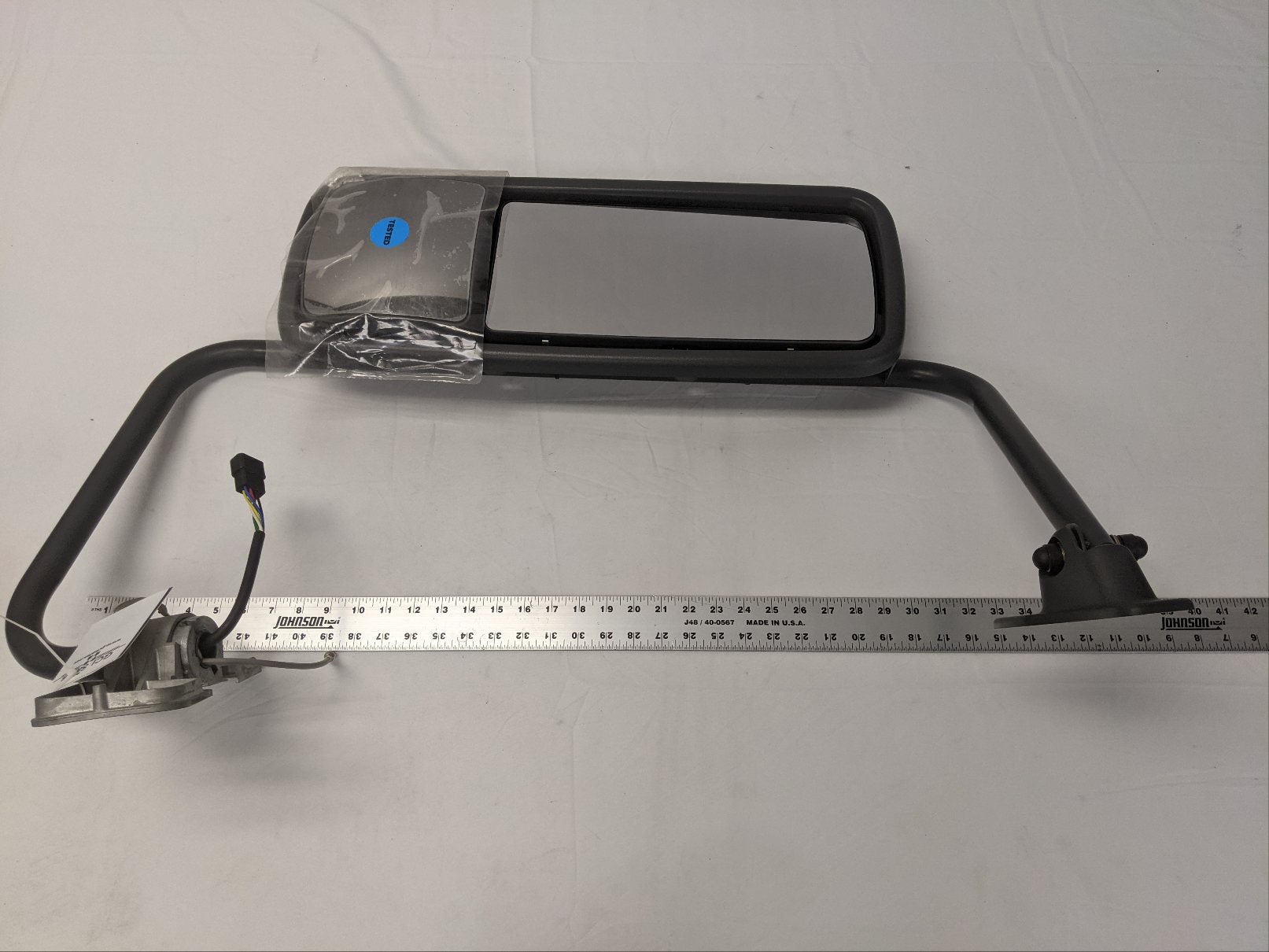 Freightliner LH Remote Rearview Mirror - A22-62161-002