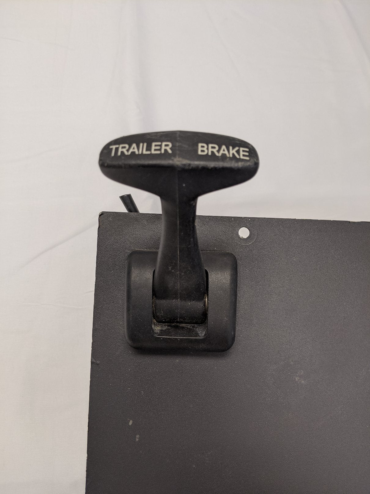 Used Freightliner Cascadia Auxiliary Instrument Panel  -  P/N  22-60660-000