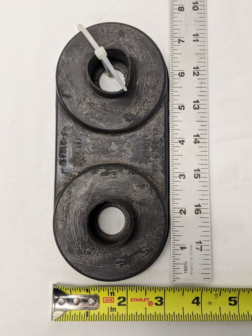 Used Freightliner Cascadia P3 Lower Front Engine Isolator - P/N LOR J21247 21