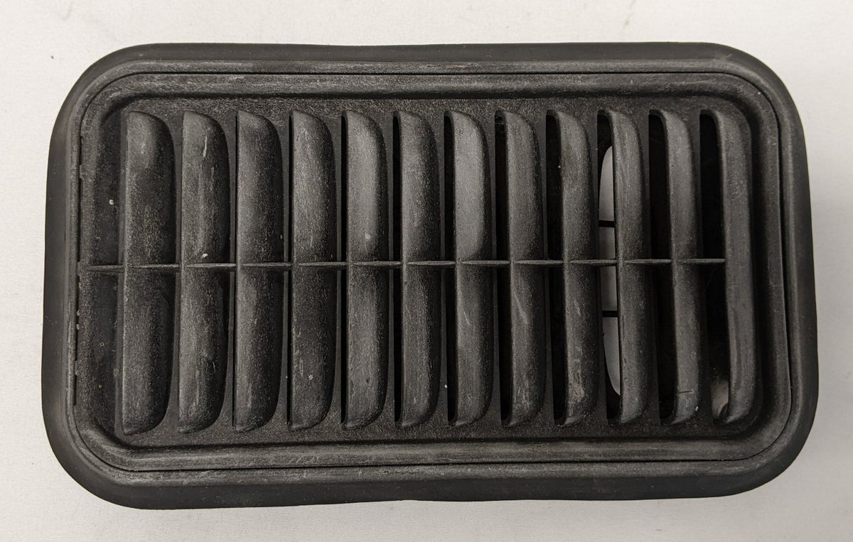Used Freightliner Cascadia P3 HVAC Exhauster Path Cab Vent - P/N A22-66364-001