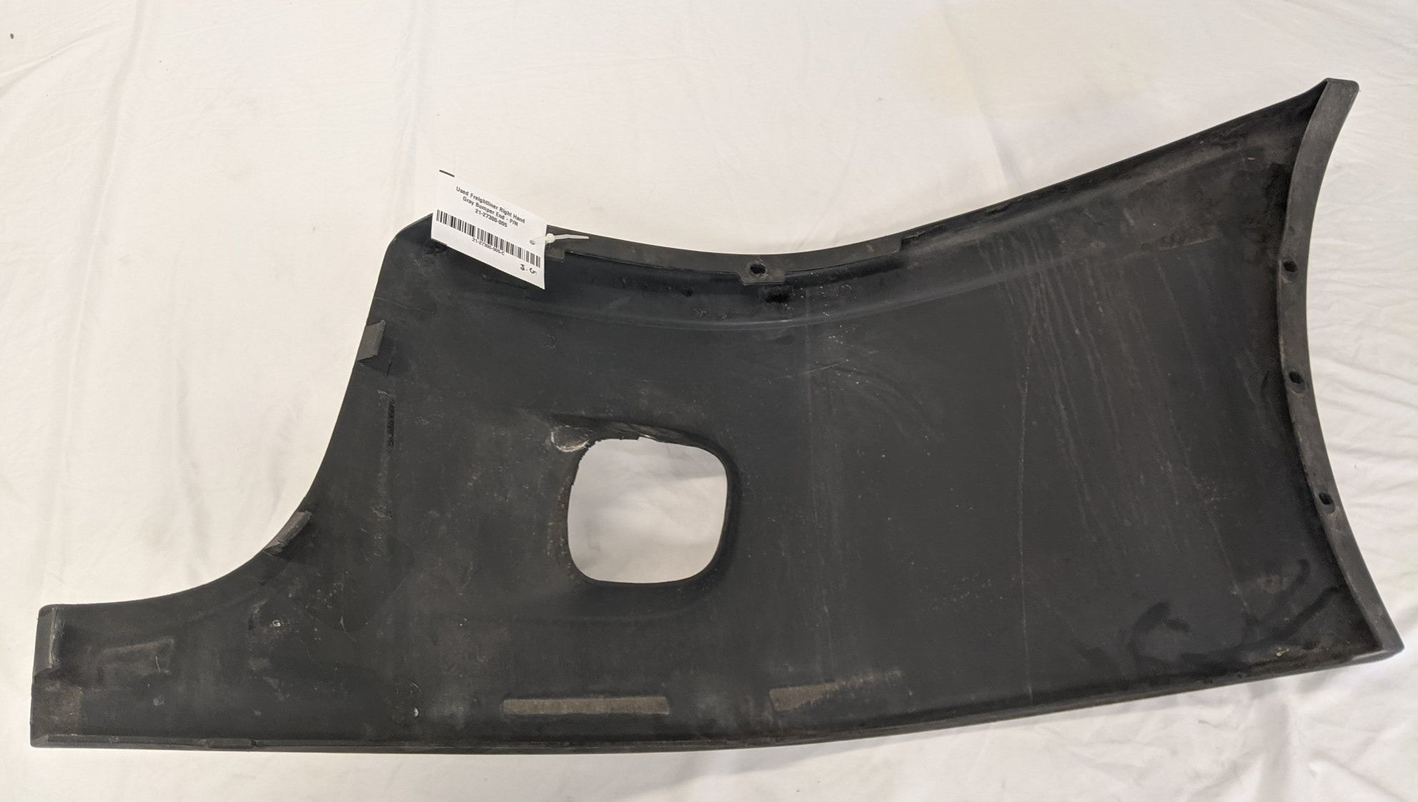 21-27300-005 - Freightliner Right Hand Gray Bumper End - Used