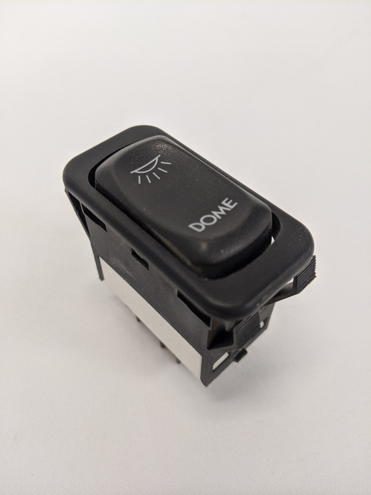 Freightliner Dome Rocker Switch - P/N   A06-30769-083