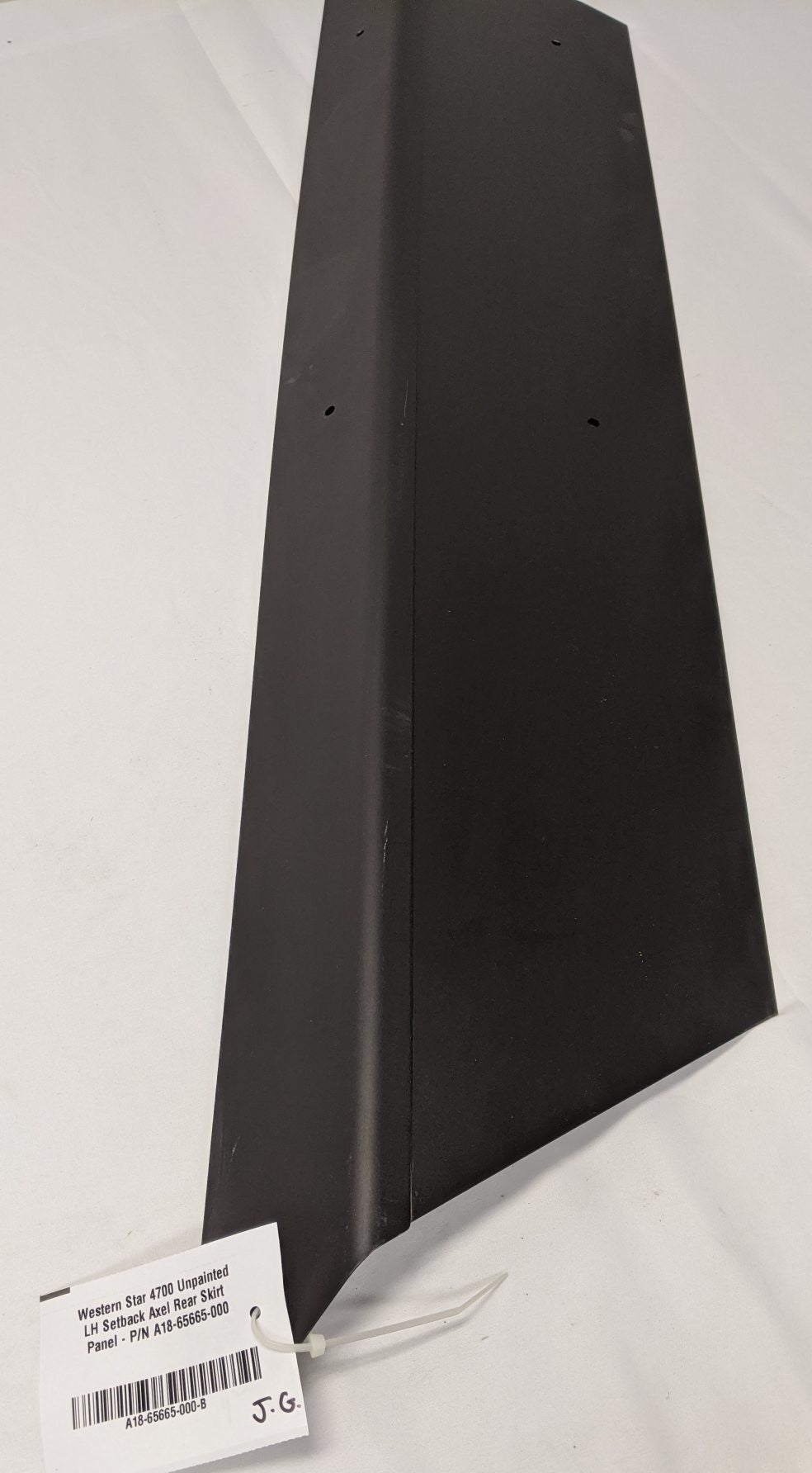 Western Star 4700 LH Setback Axel Rear Skirt Panel - A18-65665-000