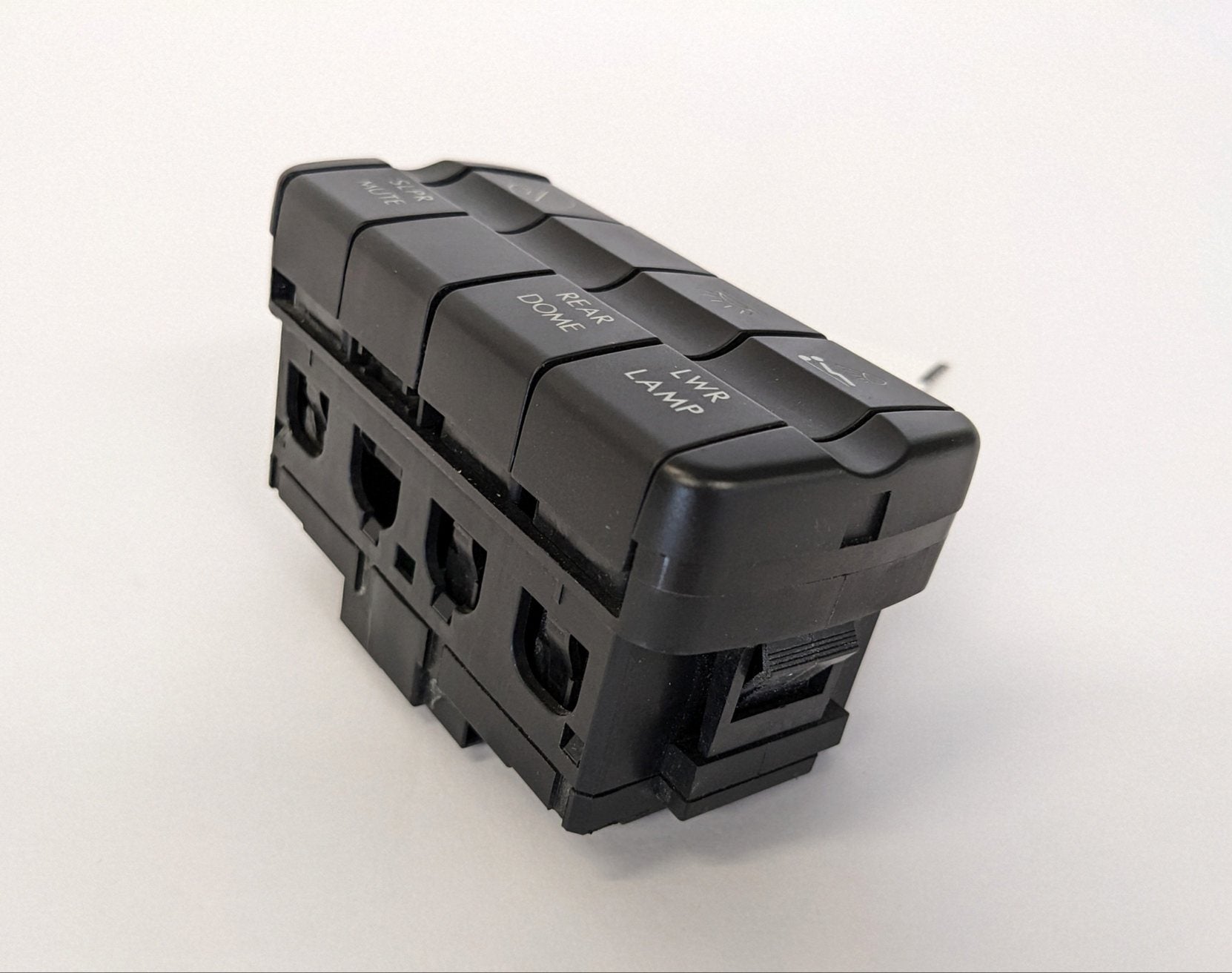 Freightliner Cascadia P3 Secondary Rocker Switch Panel - P/N  A06-60973-000 (10106940490044)