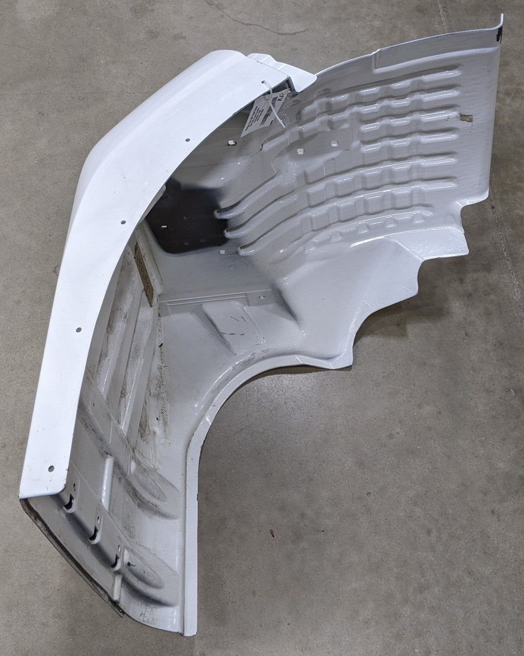 Western Star 49X RH Half Front Fender Ext | A22-75465-009