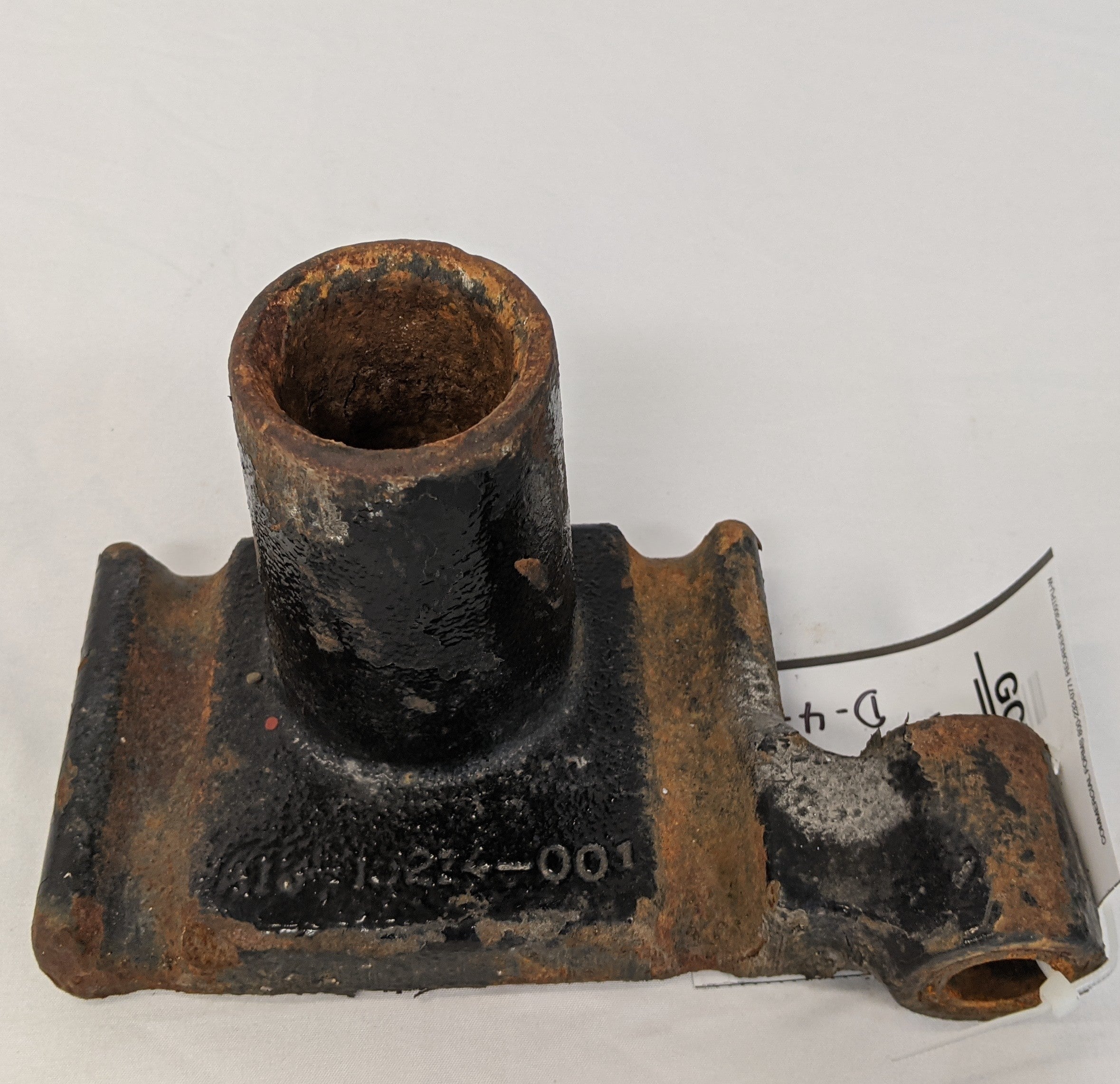 Used Freightliner LH Front Axle Stop Shock Absorption Bracket - P/N 16-15214-001 (10091616436540)