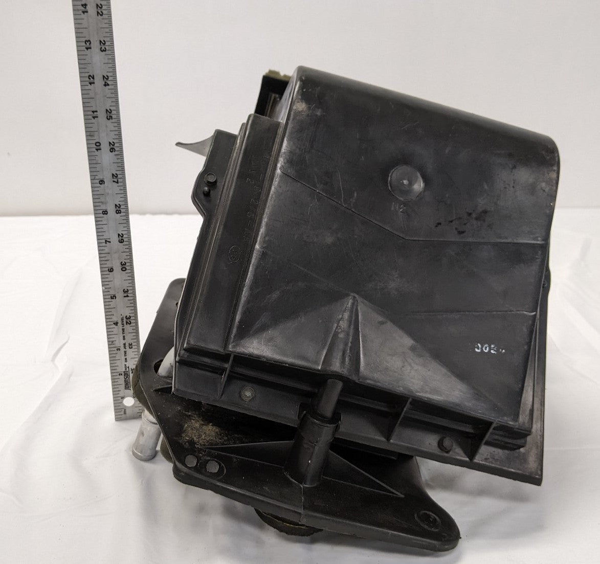 Used Ford Sterling ACTERRA 12V Heater Core -P/N F4UH18N276AA