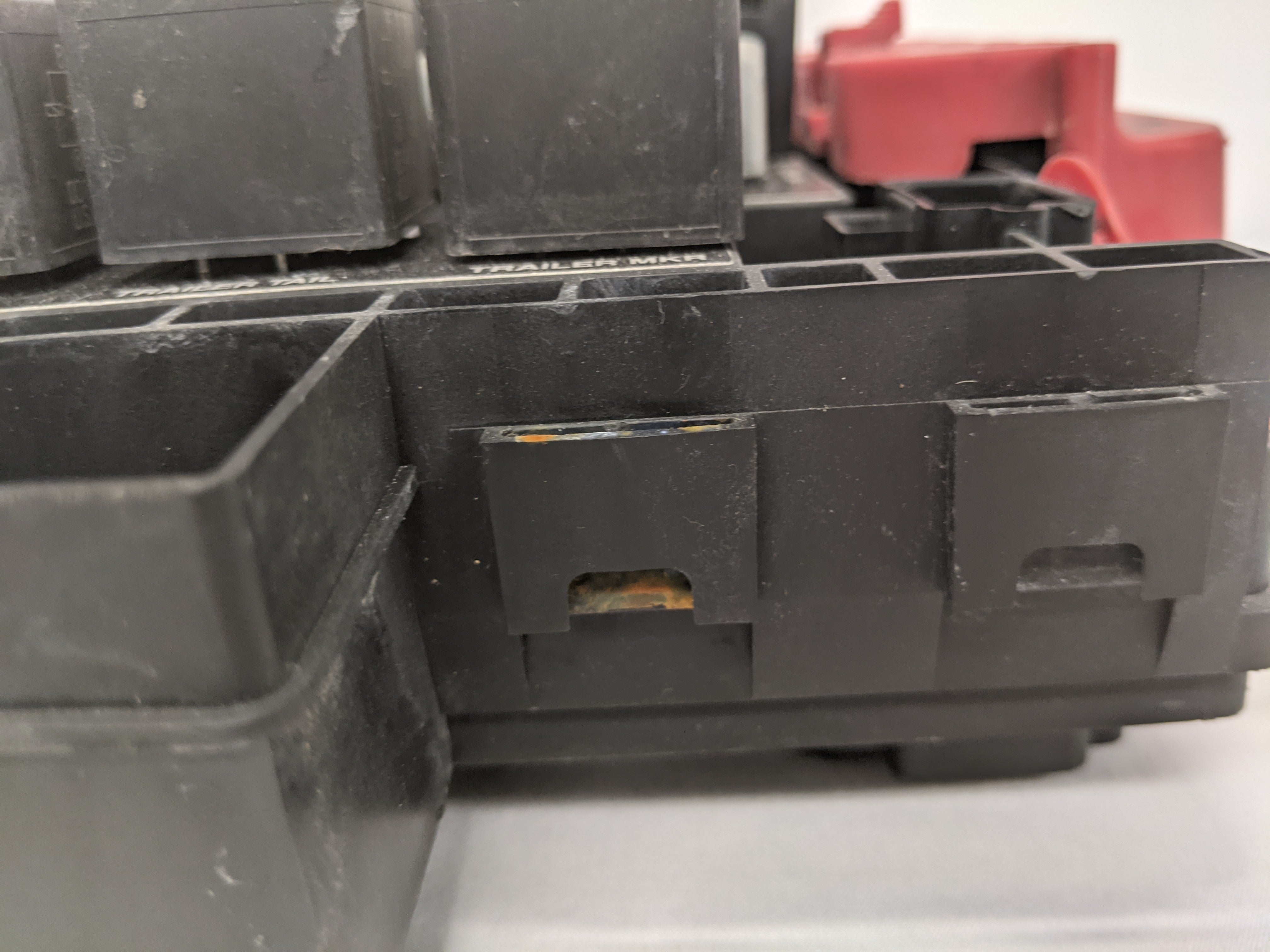 Freightliner PDM Fuse Box (A06-24478-002) - Used