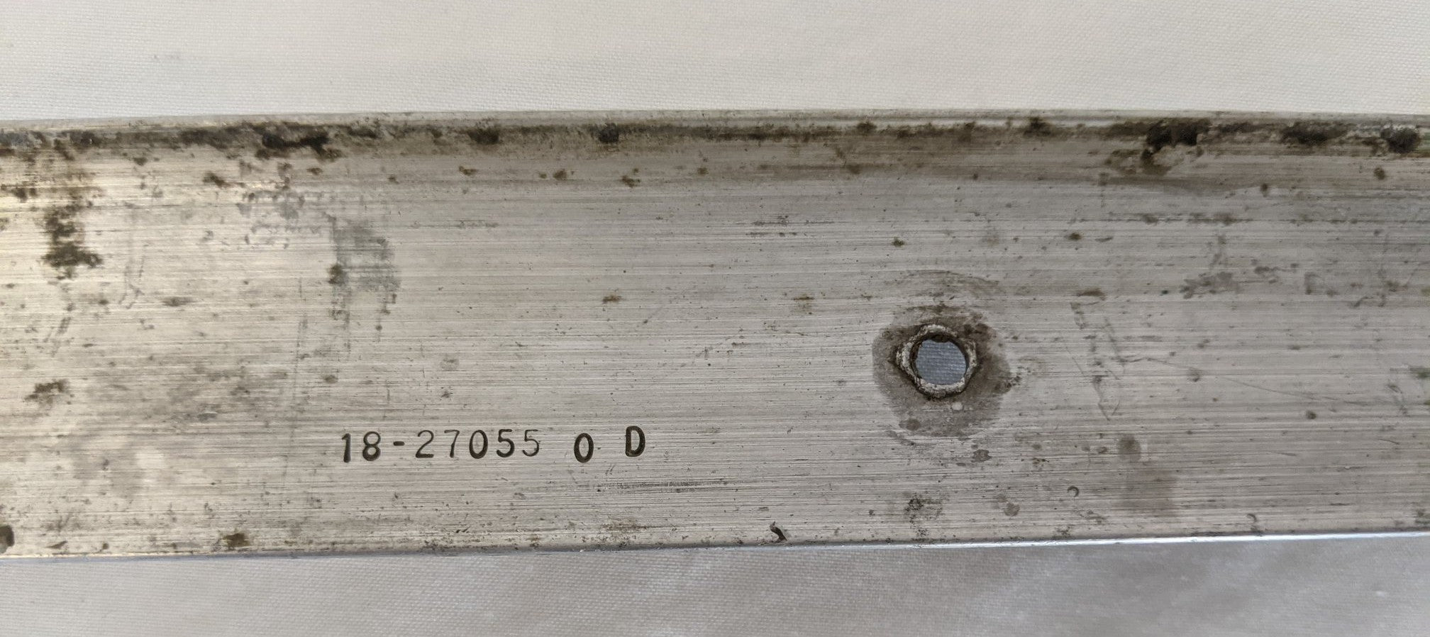Used Freightliner Columbia Inner Door Sill Tread Plate - P/N 18-27055-000 (10175171658044)