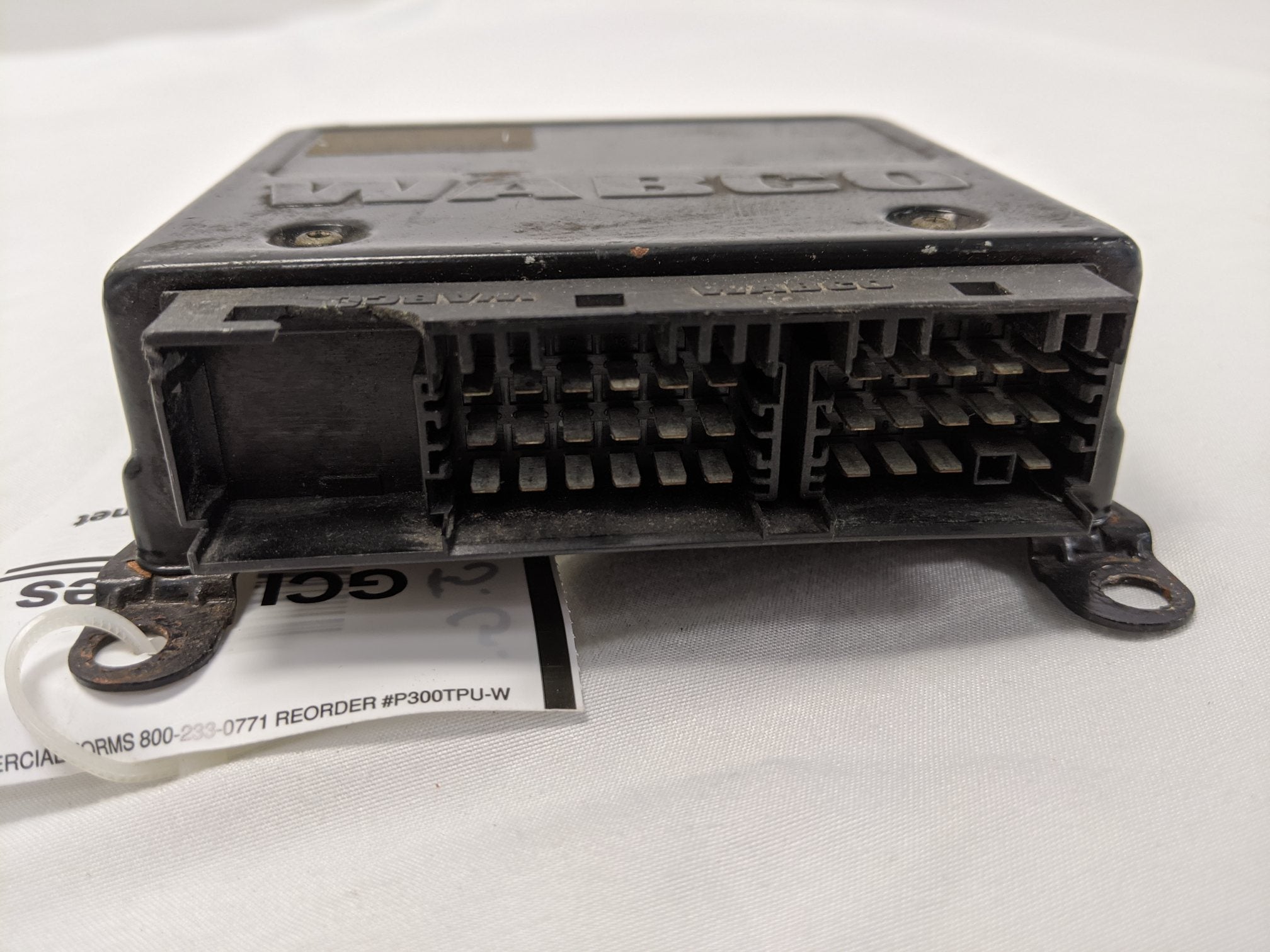 Damaged Wabco 4S4M ABS Electronic Control Module - P/N WAB 4460043020