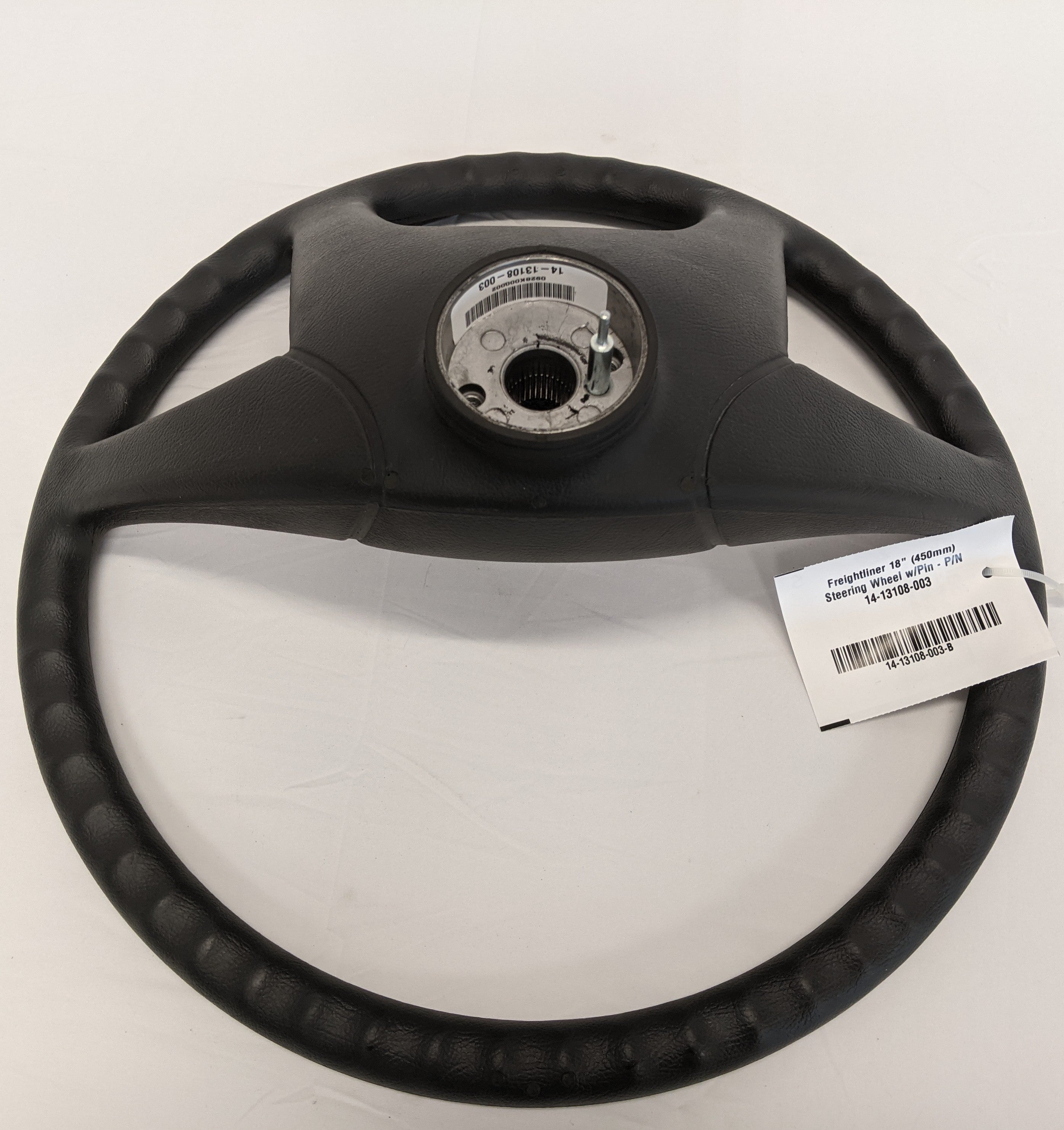 Freightliner 18" (450mm) Steering Wheel w/Pin - P/N  14-13108-003 (3939490693206)
