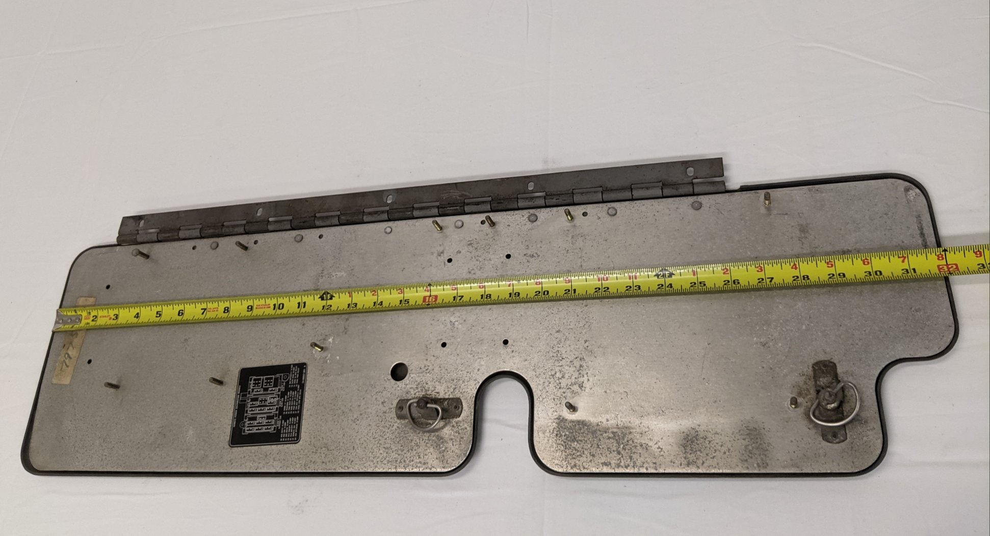 Used Freightliner Columbia LH B-Pillar Electrical Access Door-P/N A18-33210-000 (10090921656636)