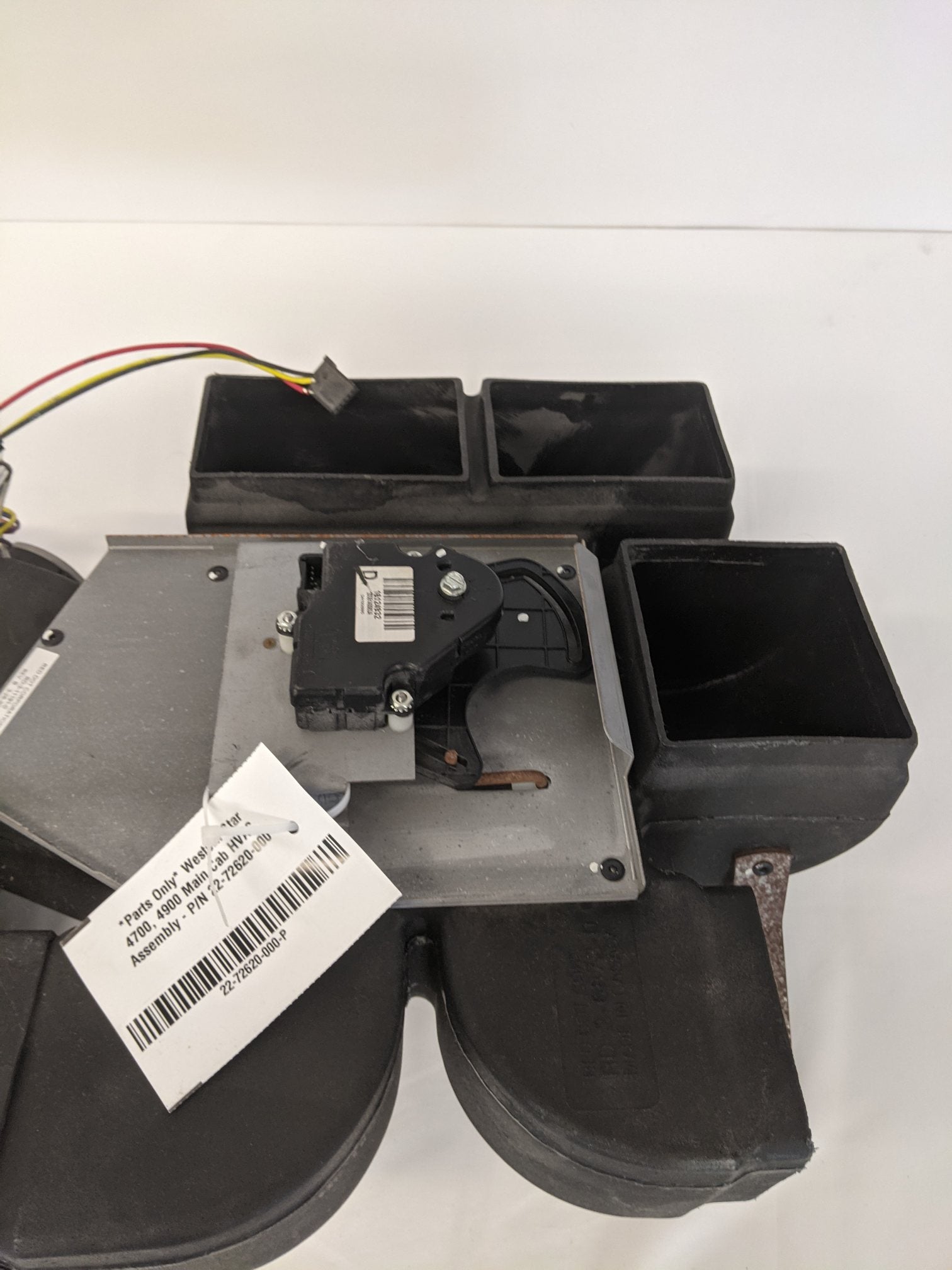 *Parts Only* Western Star 4700, 4900 Main Cab HVAC Assembly - P/N 22-72620-000 (10114550268220)
