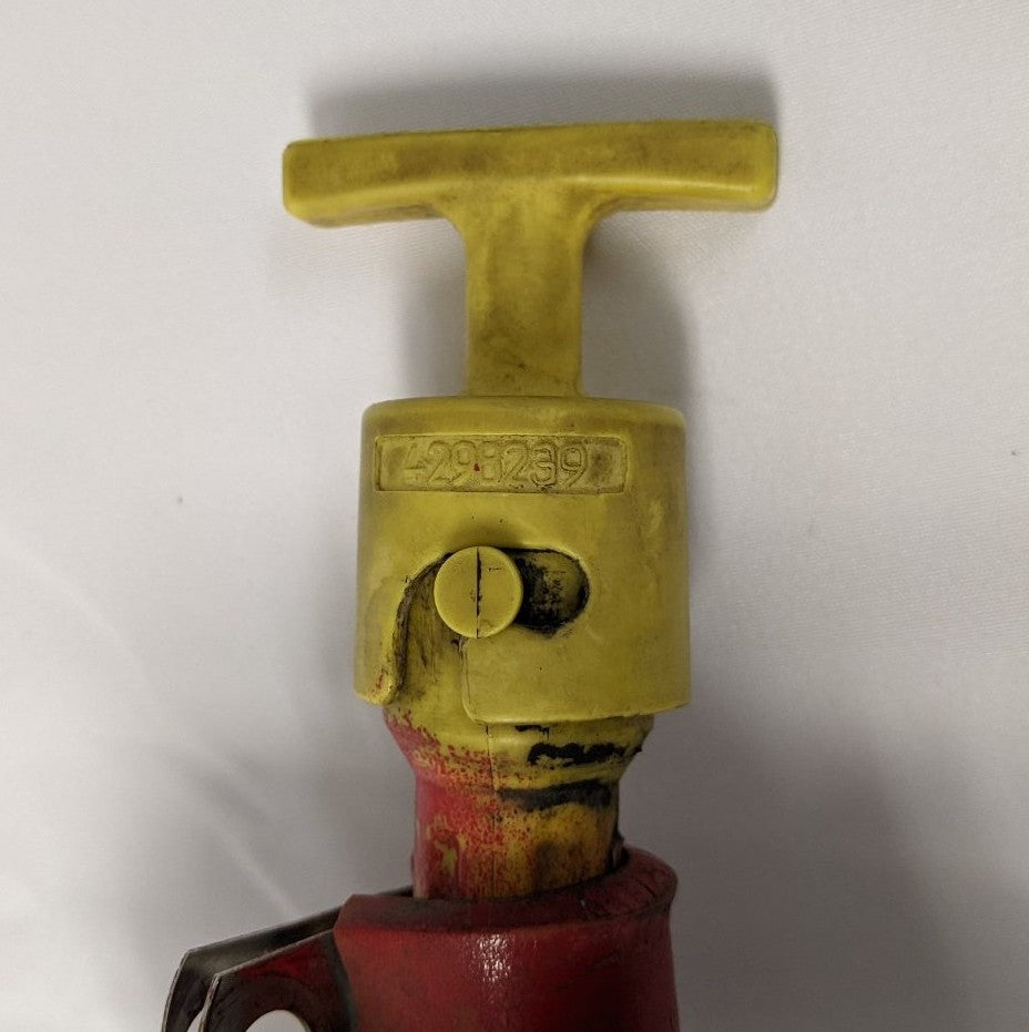 Used Cummins ISX 15 Oil Dipstick with Tube | P/N 4298239