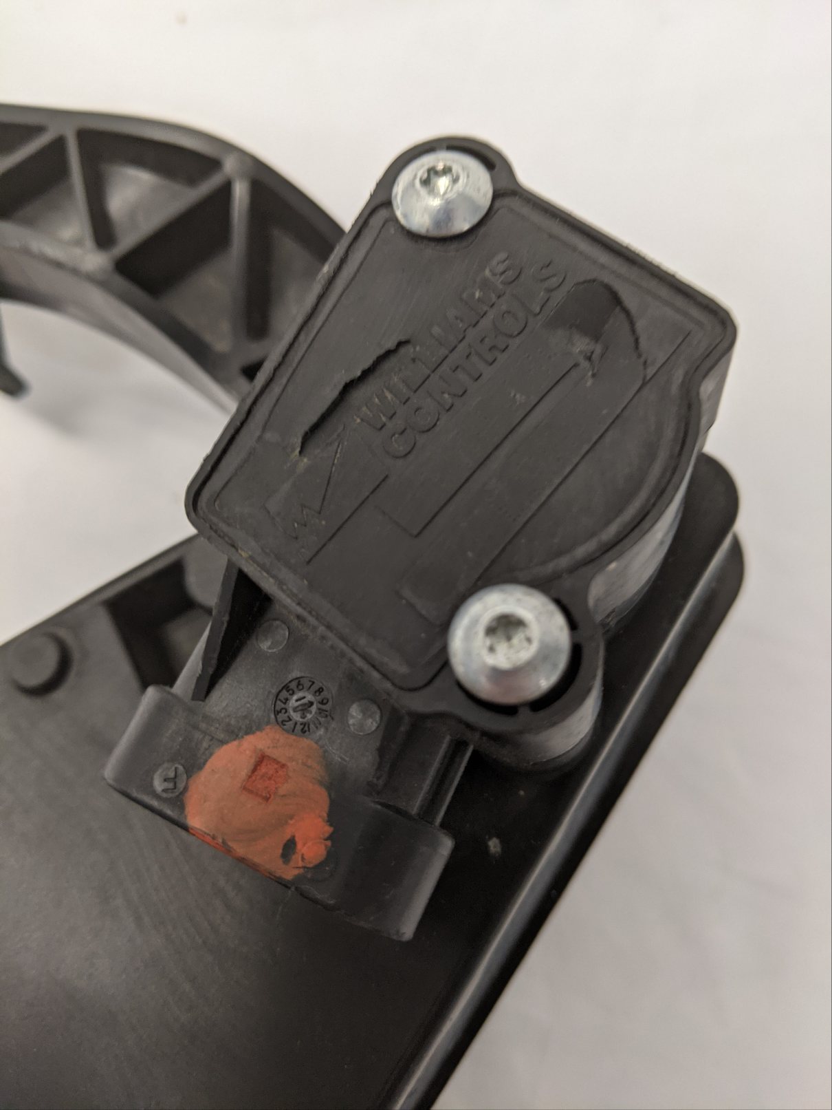 ISL 10 Adj. Suspension Pedal - A01-33226-000 - Missing Wire