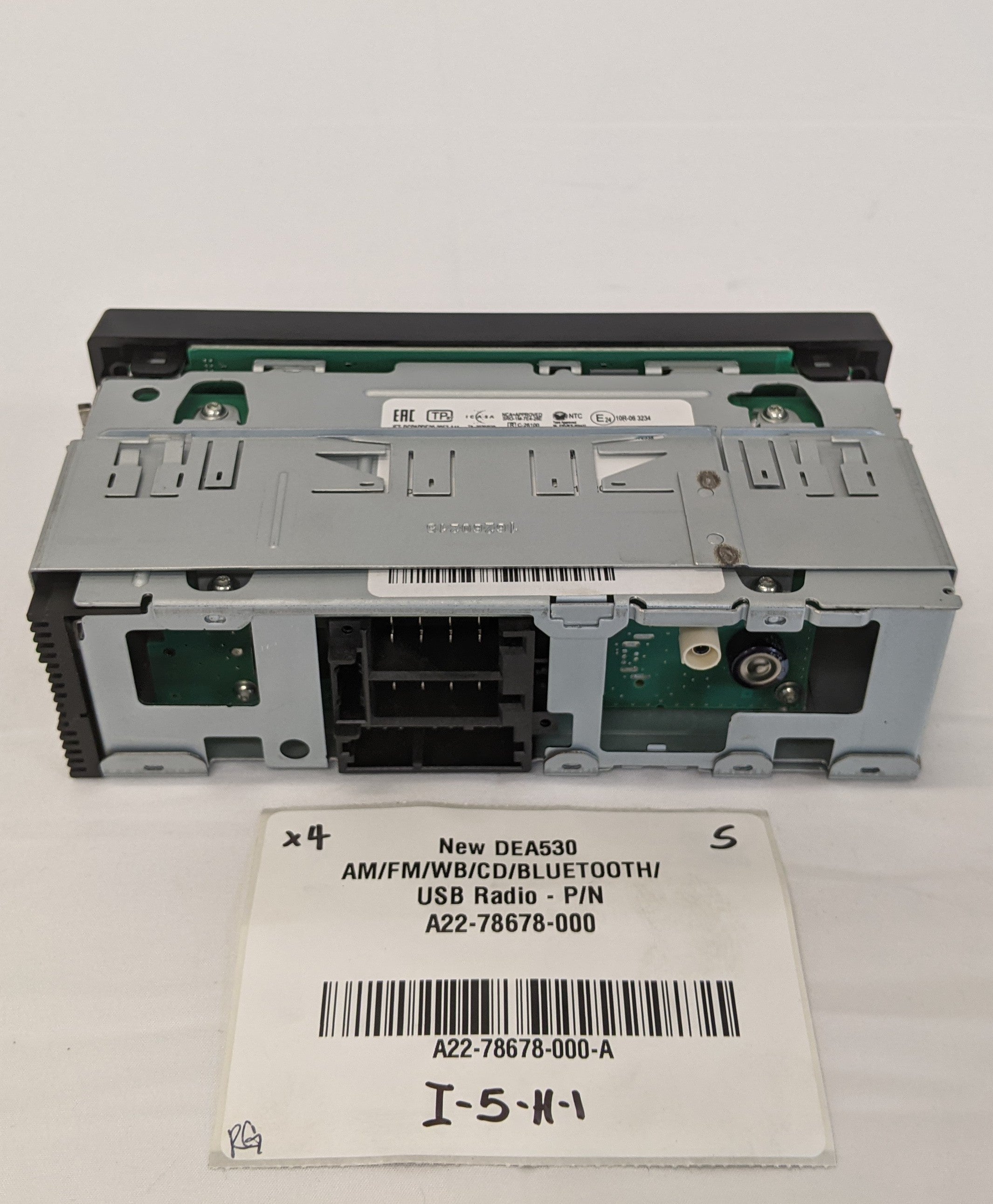 New DEA530 AM/FM/WB/CD/BLUETOOTH/USB Radio - P/N  A22-78678-000 (10120812593468)