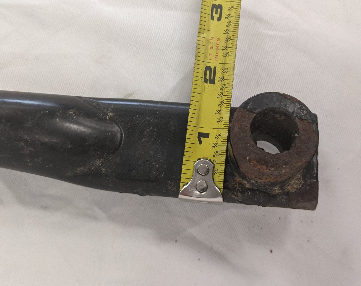 A05-28238-000 - Freightliner Medium Radiator Tie Rod Strut - Used