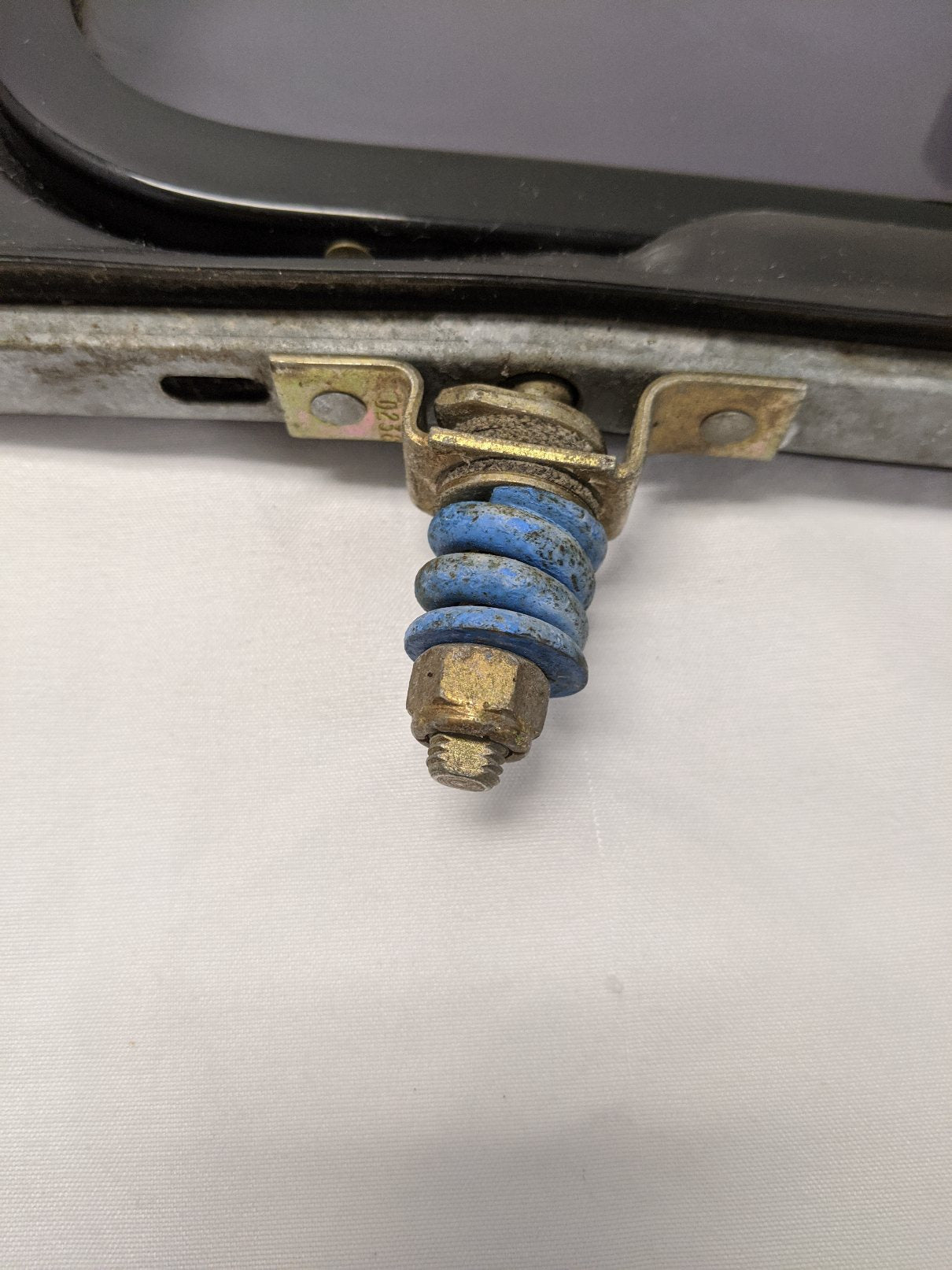 Used Freightliner FLD Classic RH Tinted Vent Window - P/N A18-17428-007