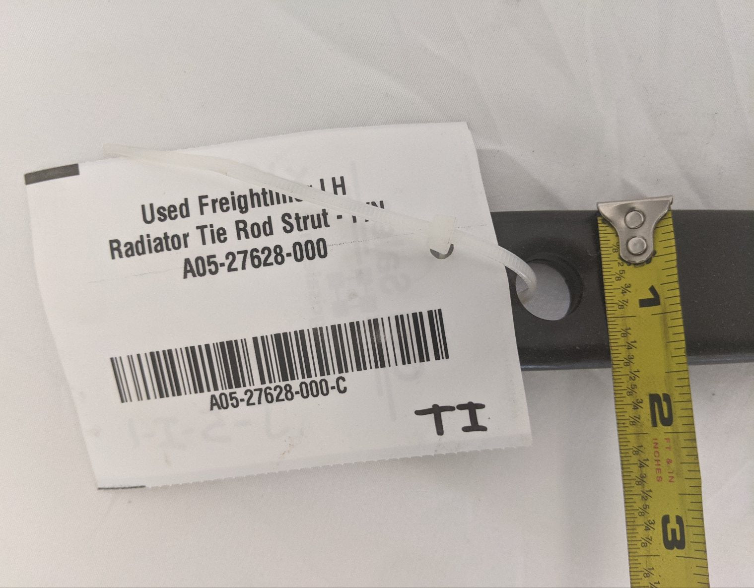 Used Freightliner LH Radiator Tie Rod Strut - P/N A05-27628-000