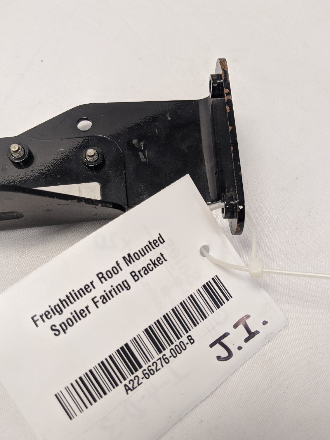 Freightliner Roof Mounted Spoiler Fairing Bracket - P/N A22-66276-000