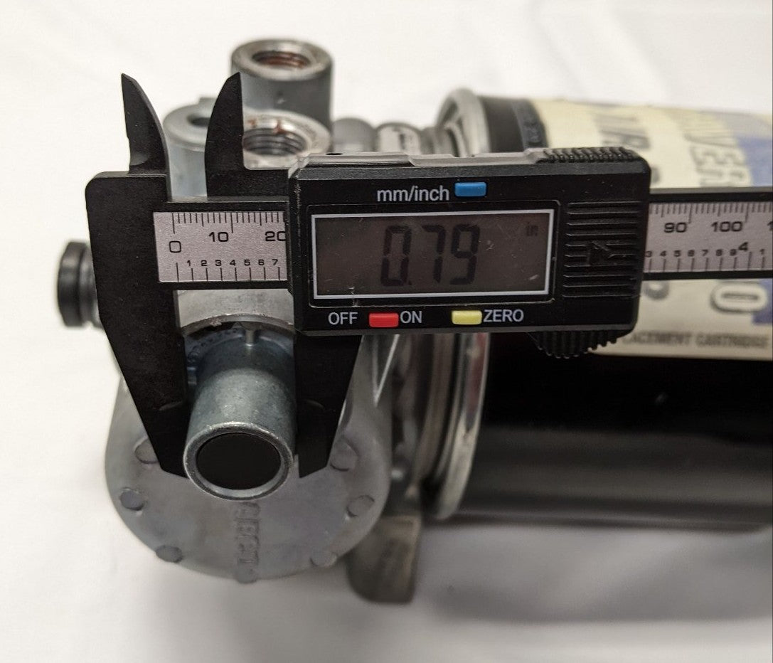 Wabco 1200 12V Air Dryer Pressure Relief Valve | RWABK118