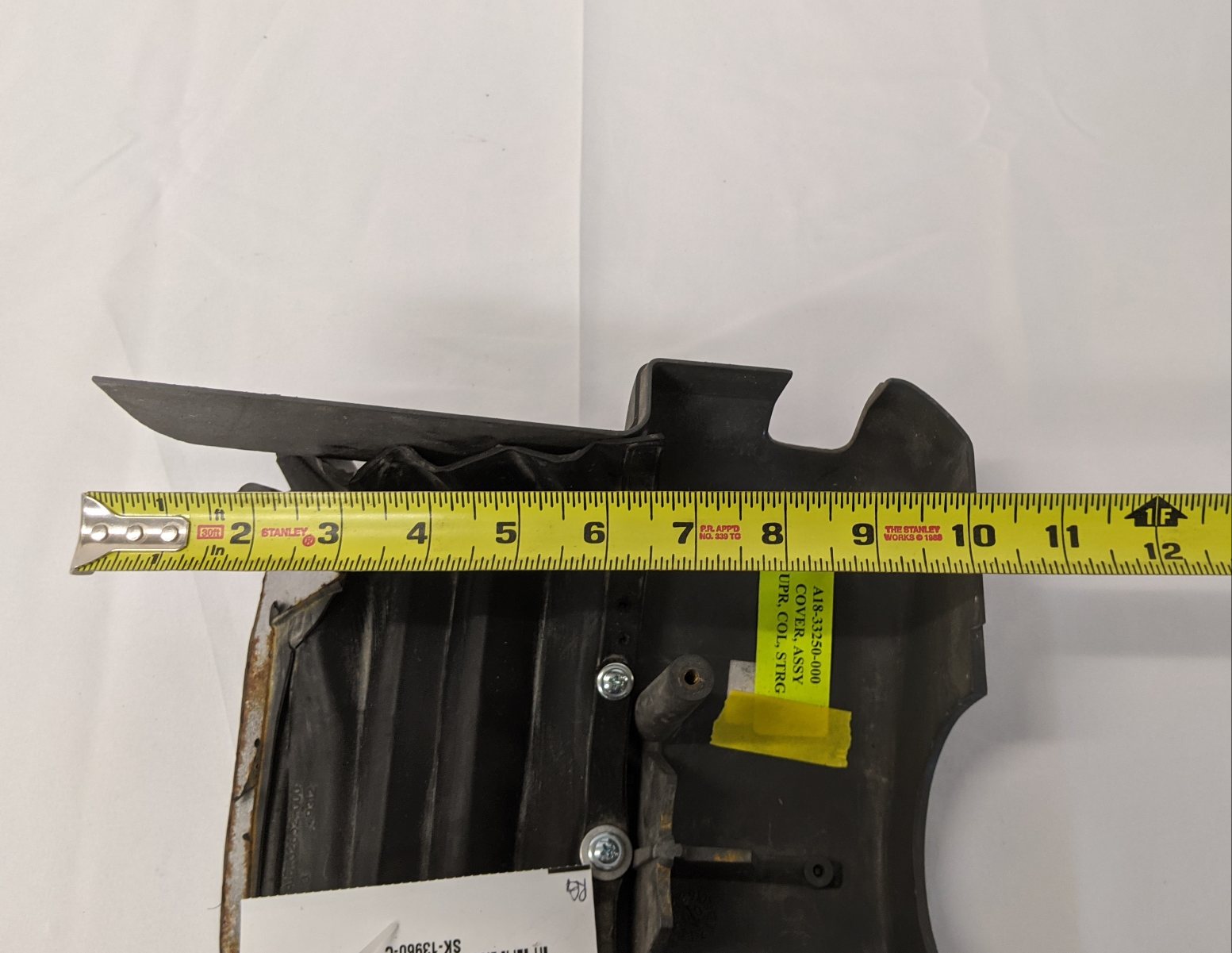 Used Freightliner Century Columbia FLX Steering Column Cover - P/N A18-33250-000 (10042807910716)