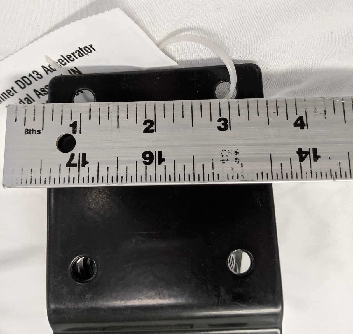 Freightliner DD13 Accelerator Pedal - A01-33650-000