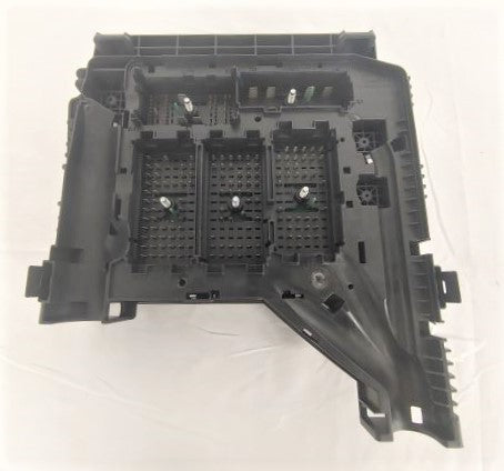 Freightliner VPDM Power Distribution Circuit Protection - P/N   A06-95486-000 (4854637953110)