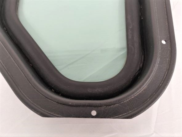 Used Freightliner RH Visibility Window w/ Trim - P/N  18-65171-003 (6728900051030)