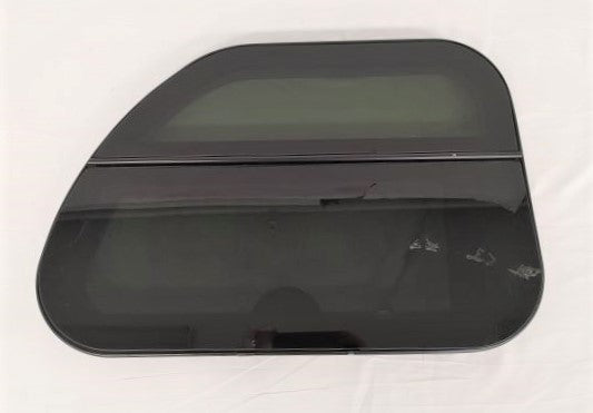 Damaged Western Star LH Sleeper Roof Window - P/N  A18-63559-000 (8758427648316)