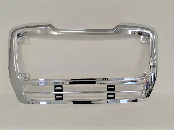 Damaged Freightliner M2 112 Chrome Plastic Grille Surround - P/N A17-15685-000 (8754937758012)