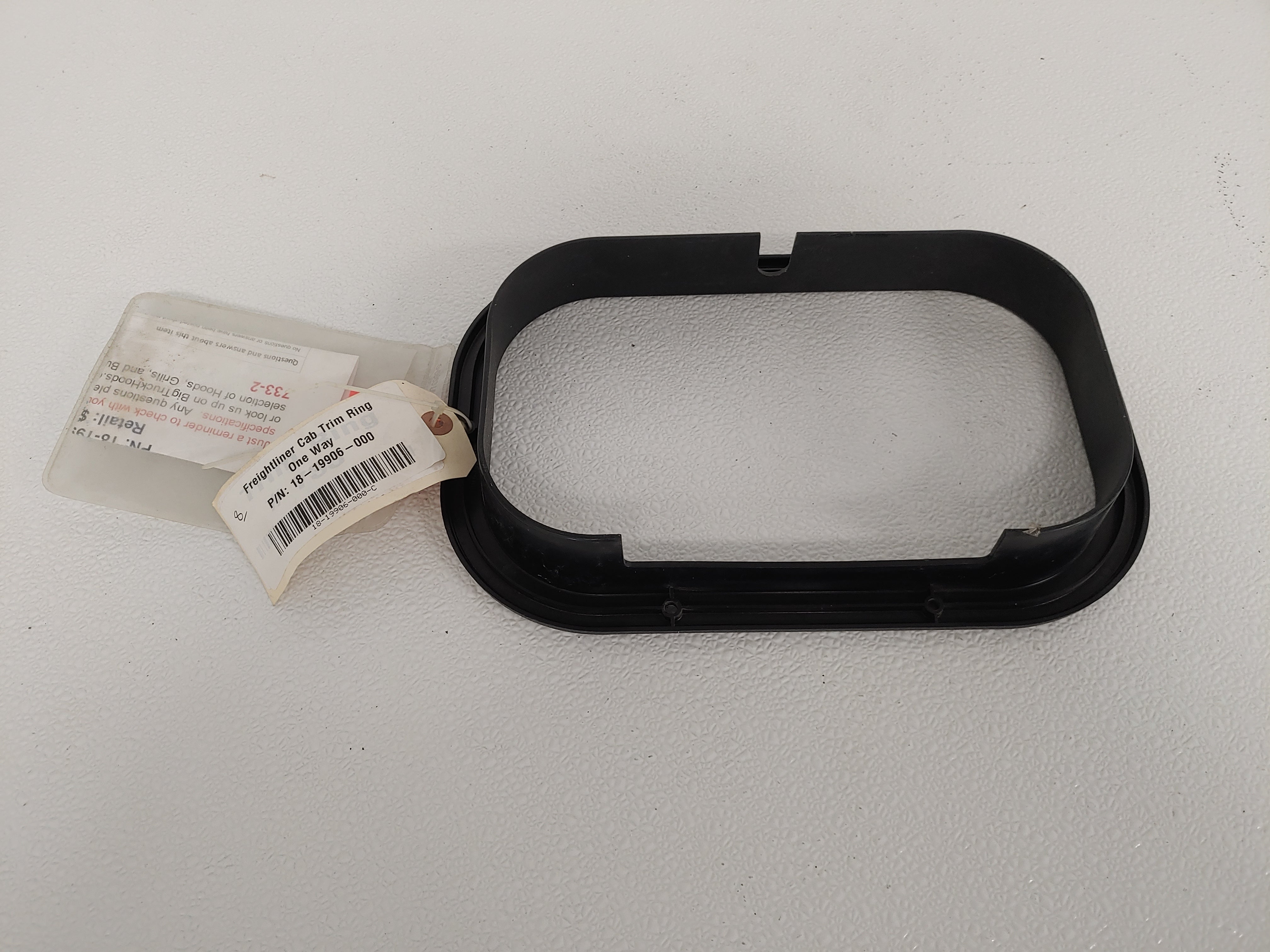 Freightliner Cab Trim Ring One Way - P/N  18-19906-000 (3939526279254)