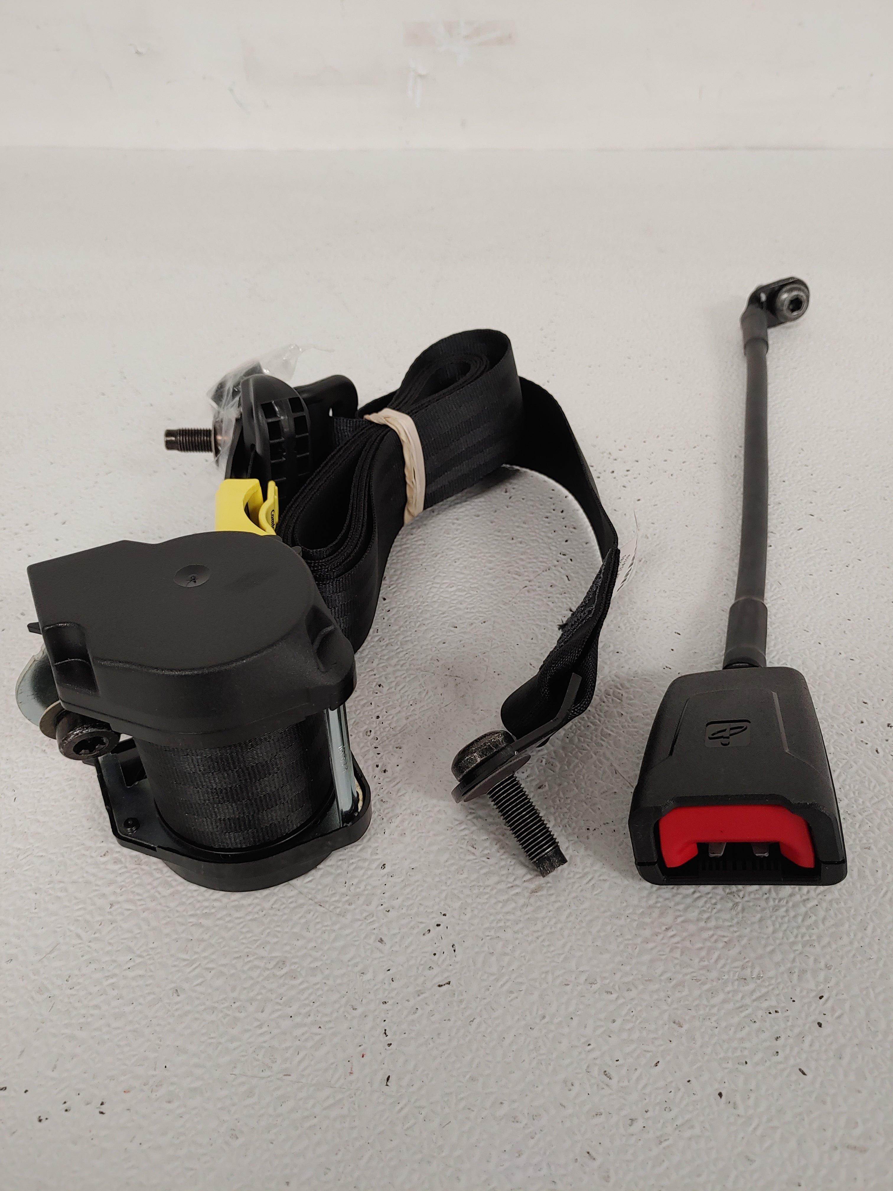IMMI Freightliner M2 LH ISR 145 3 Point Seat Belt Assy - IMM