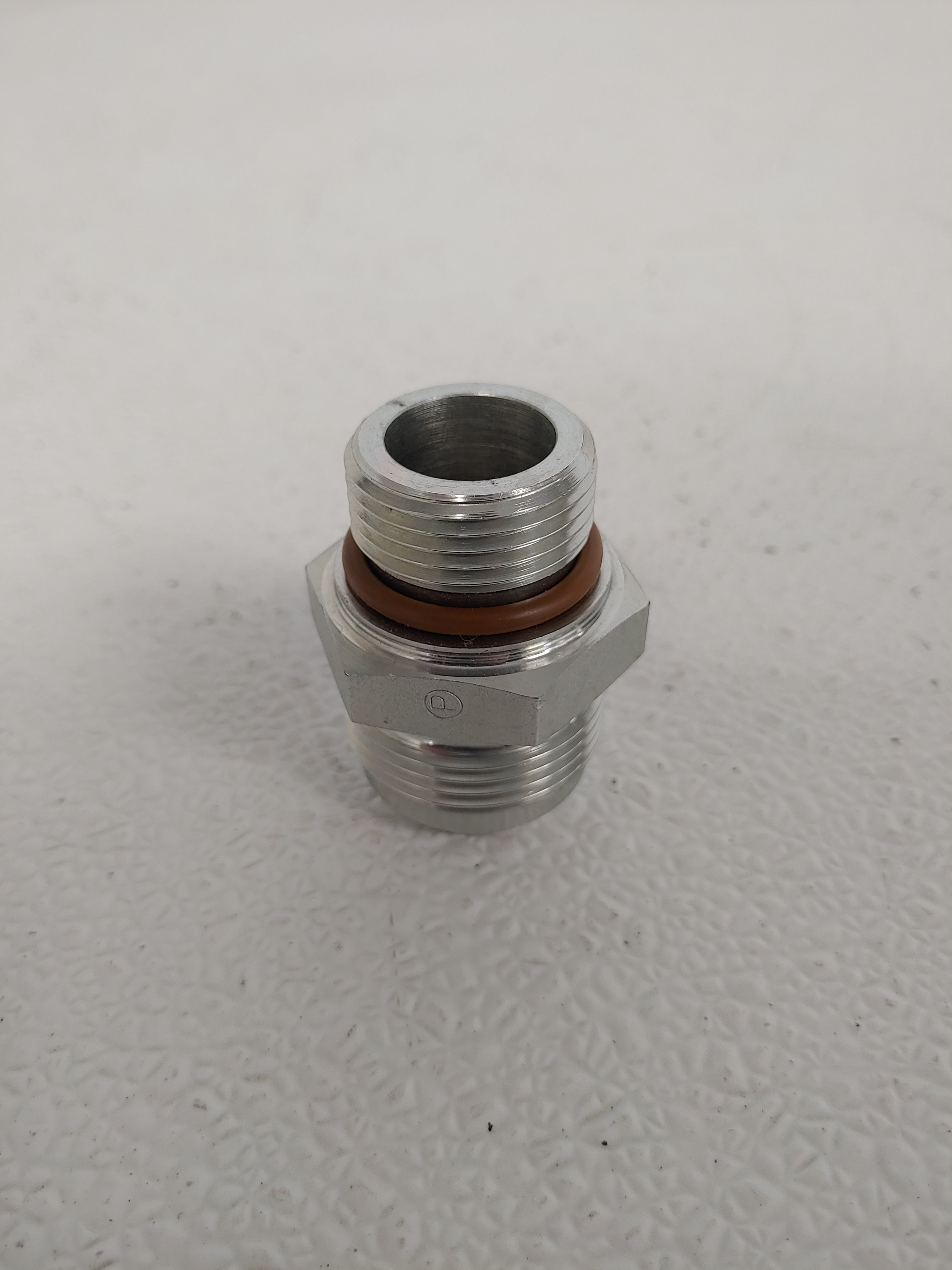 Parker Hannifin 16M27F87OMXS Male Stud Connector--21M X 16JIC 37 D--23-13414-003 (3939596533846)