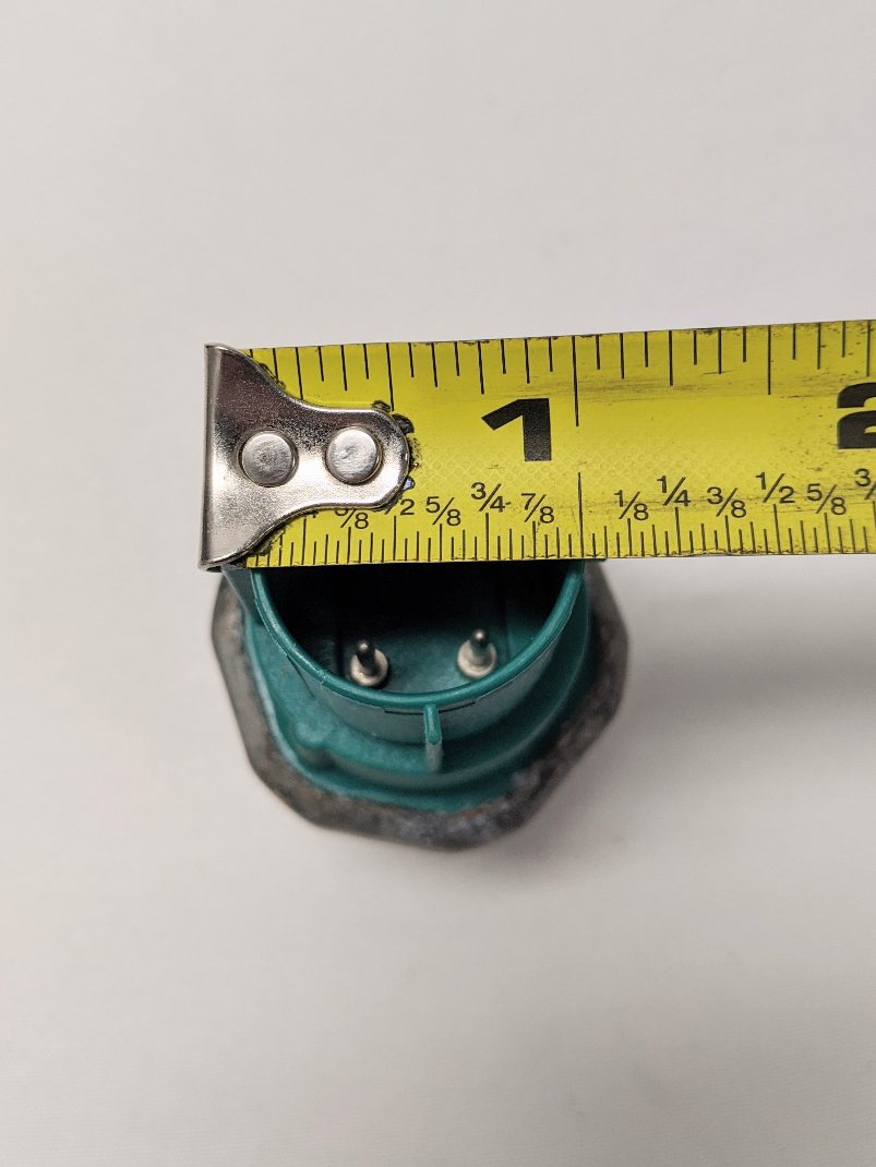 *Rusty* Freightliner High Pressure A/C On/Off Switch - PN 06-35209-000