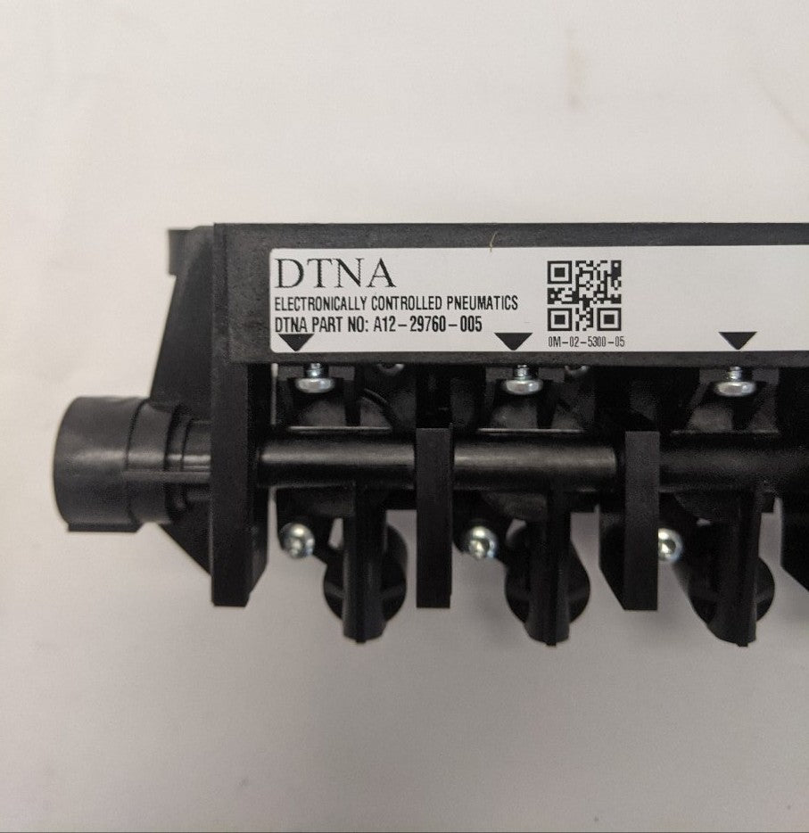 New Freightliner DTNA Five Solenoid Air Management ECP Bank - P/N A12-29760-005