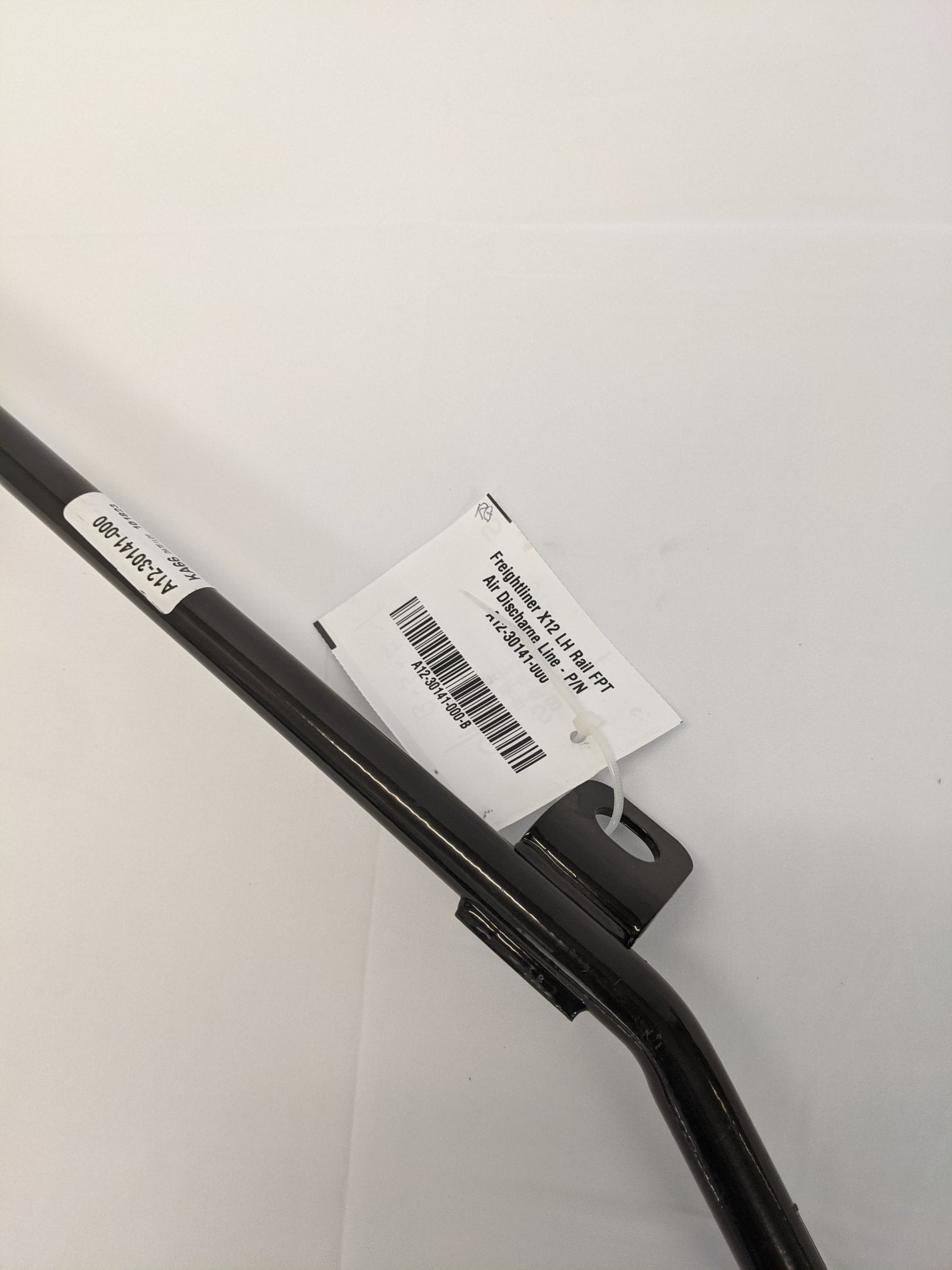 Freightliner X12 LH Rail FPT Air Discharge Line - P/N A12-30141-000 (10123360567612)
